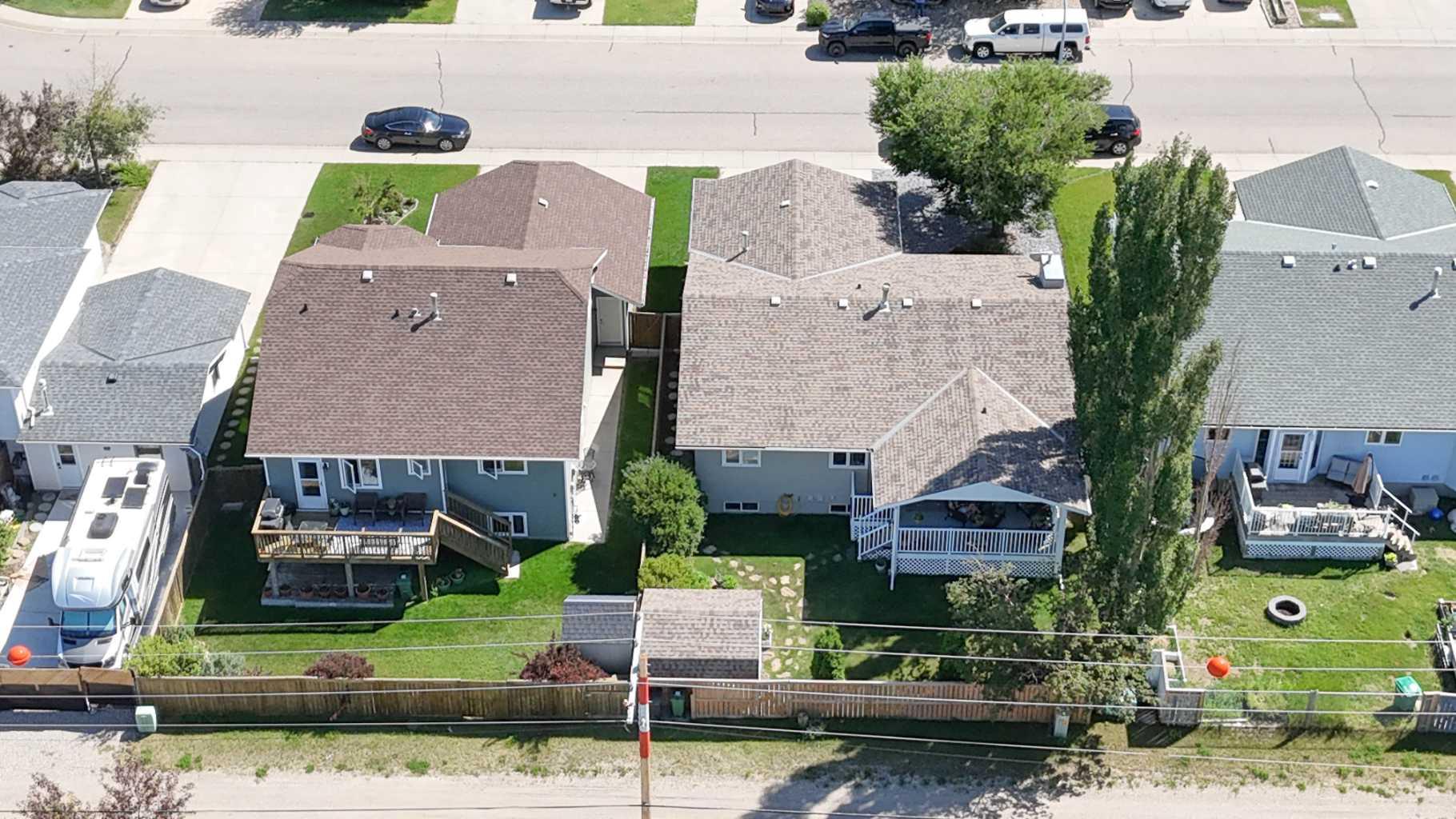 254 Maple Grove Crescent