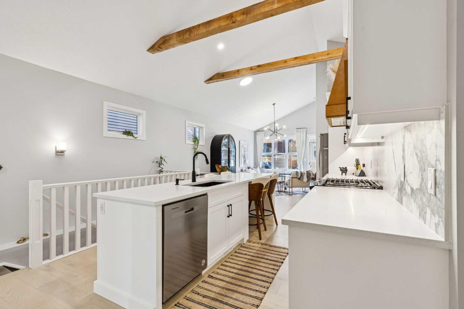 376 Precedence Hill