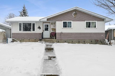 12 Westwood Crescent SW Calgary AB T3C 2W6