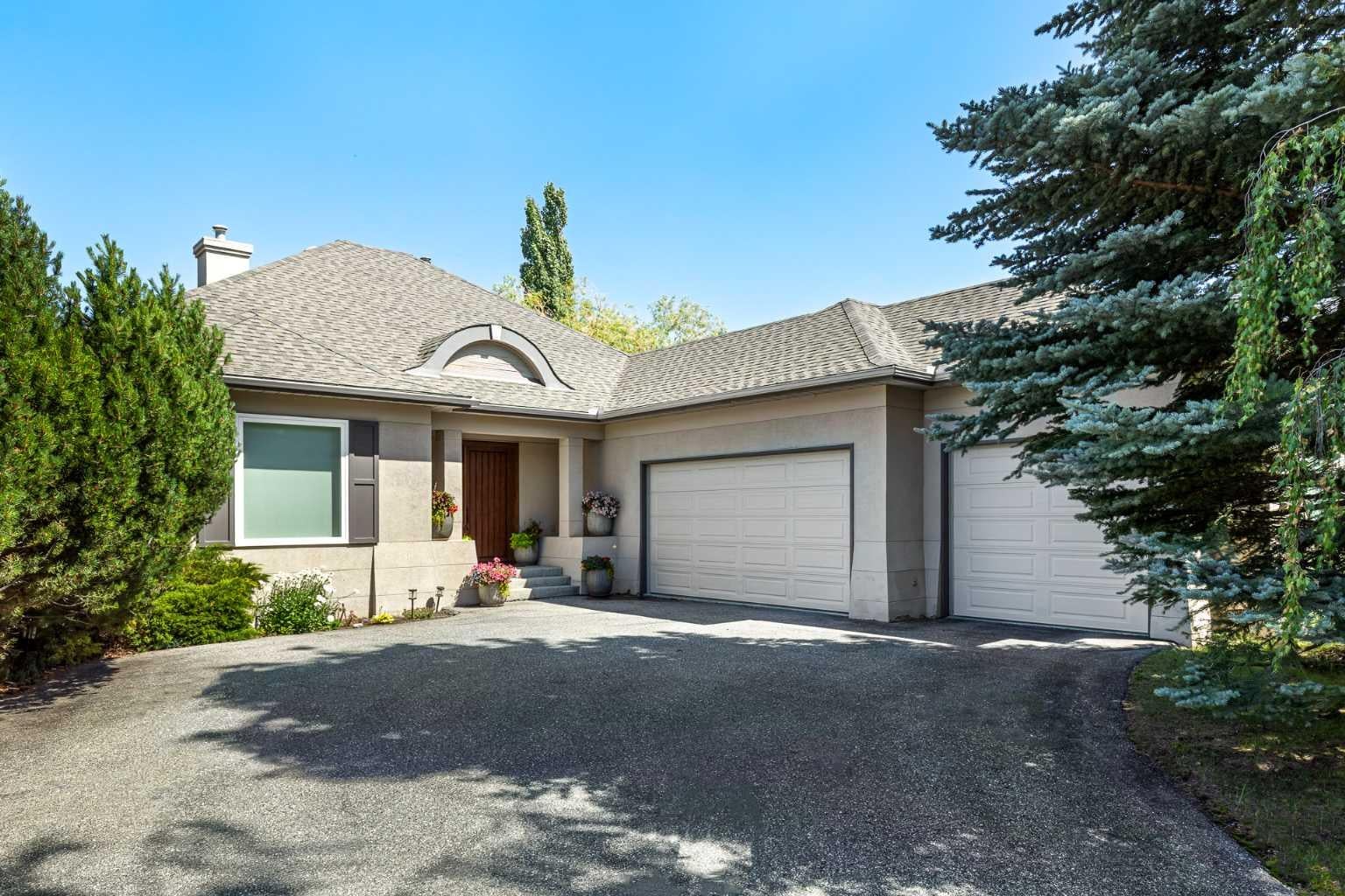 33 Ridge Pointe Drive