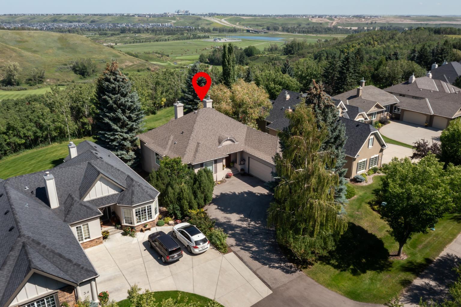 33 Ridge Pointe Drive