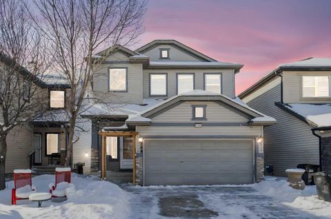 146 Panamount Villas NW Calgary AB T3K 0A3