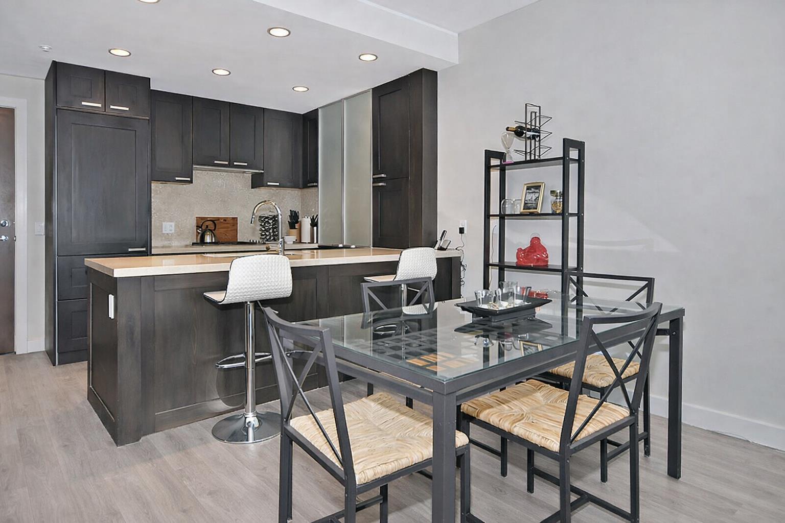 222 Riverfront Avenue SW 416