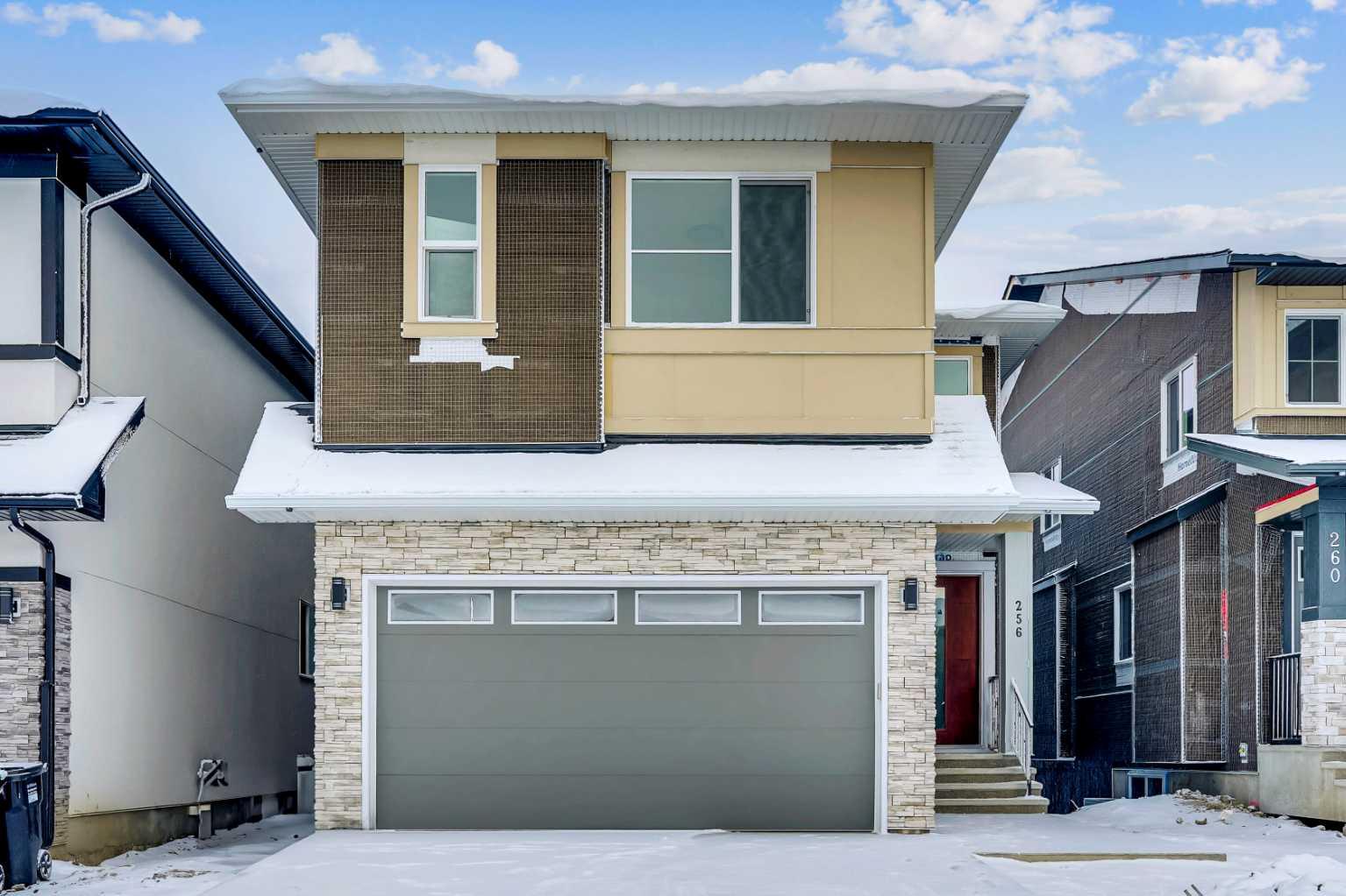 256 Savanna Drive NE