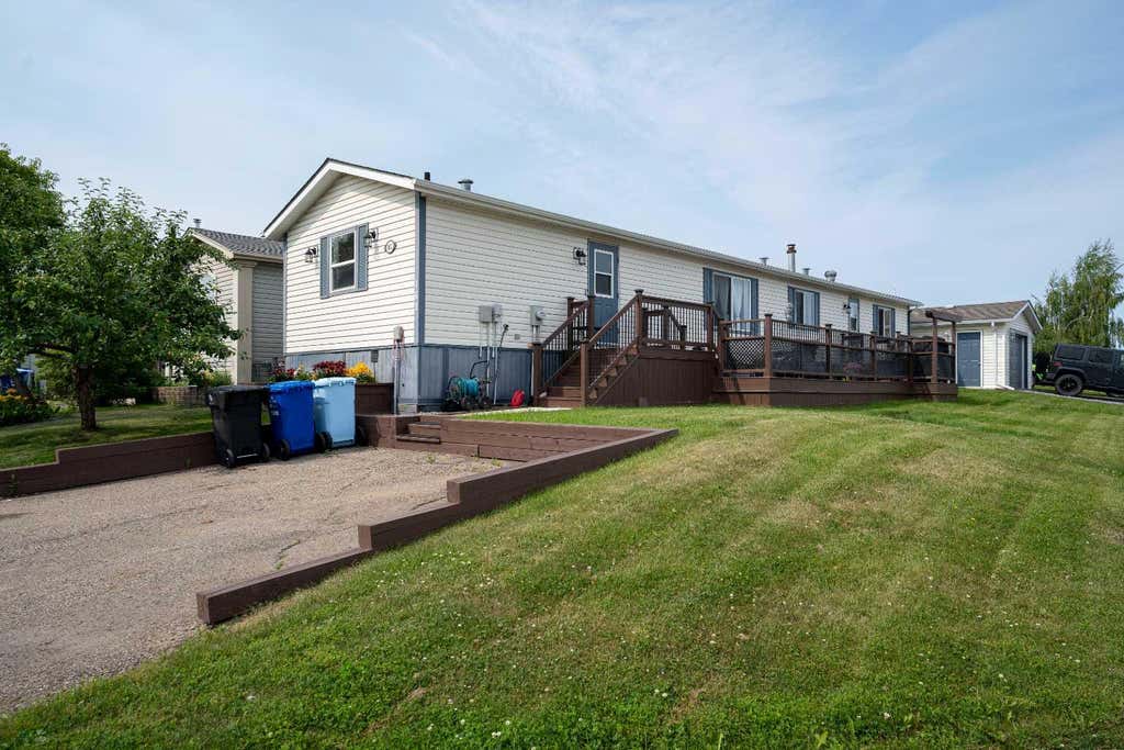 Photo of 161 Harpe Way, Fort McMurray, AB T9K 2K6 (MLS # A2332601)