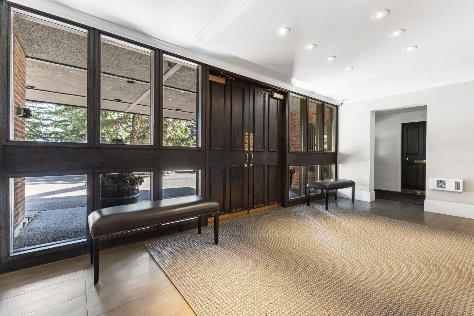 222 Eagle Ridge Drive SW 4N