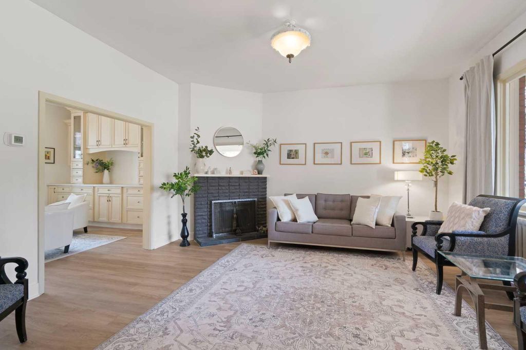 Photo of 342 Superior Avenue SW, Calgary, AB T3C 2J2 (MLS # A2309508)