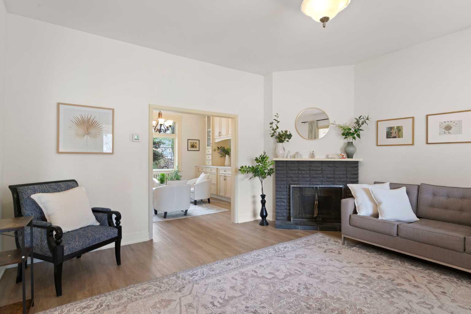 342 Superior Avenue SW