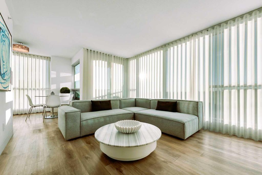 Photo of 188 15 Avenue SW #904, Calgary, AB T2R 1S4 (MLS # A2301758)