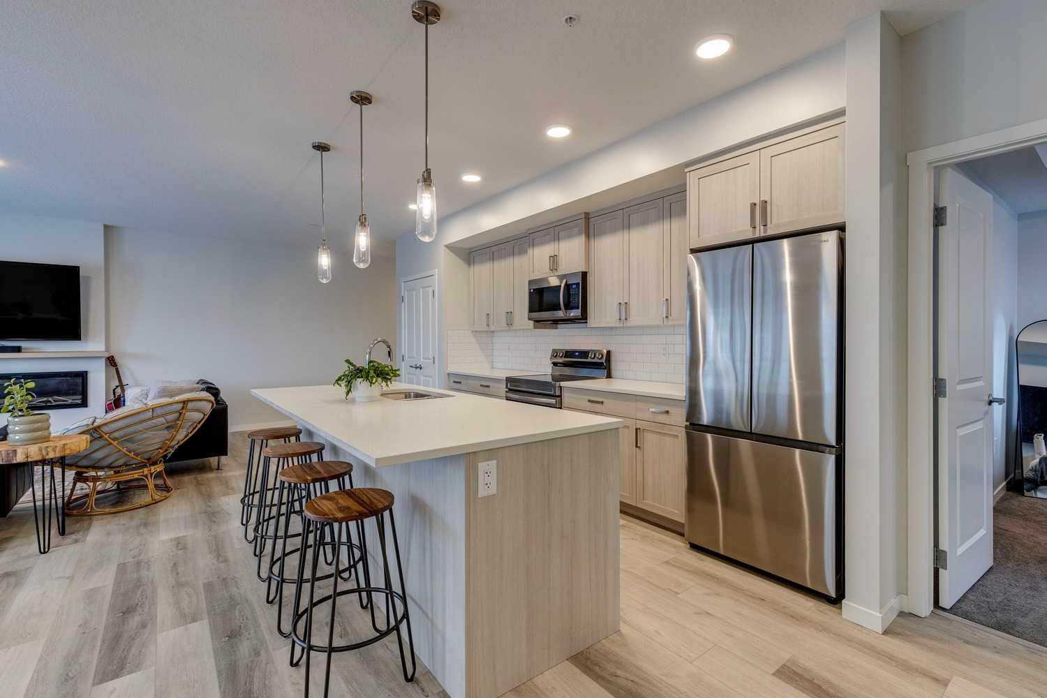 33 Carringham Gate NW 3204