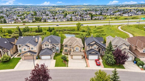Photo of 53 Sherwood Way NW, Calgary, AB T3R 1M7 (MLS # A2345010)