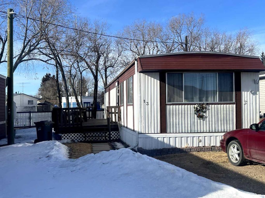 Photo of 13 Lake Trail Estates, Bentley, AB T0C 0J0 (MLS # A2289590)
