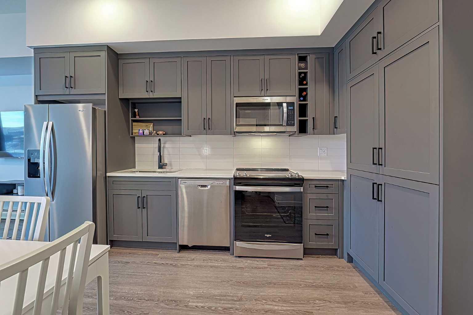 3932 University Avenue NW 630