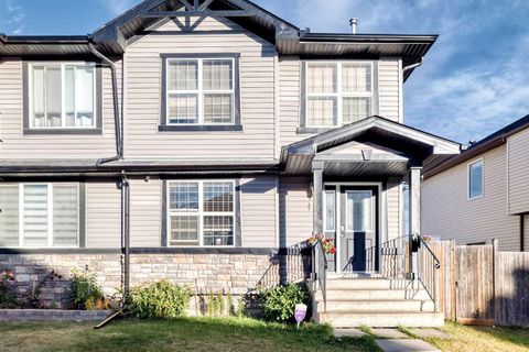 79 Saddlebrook Common NE Calgary AB T3J 0J6