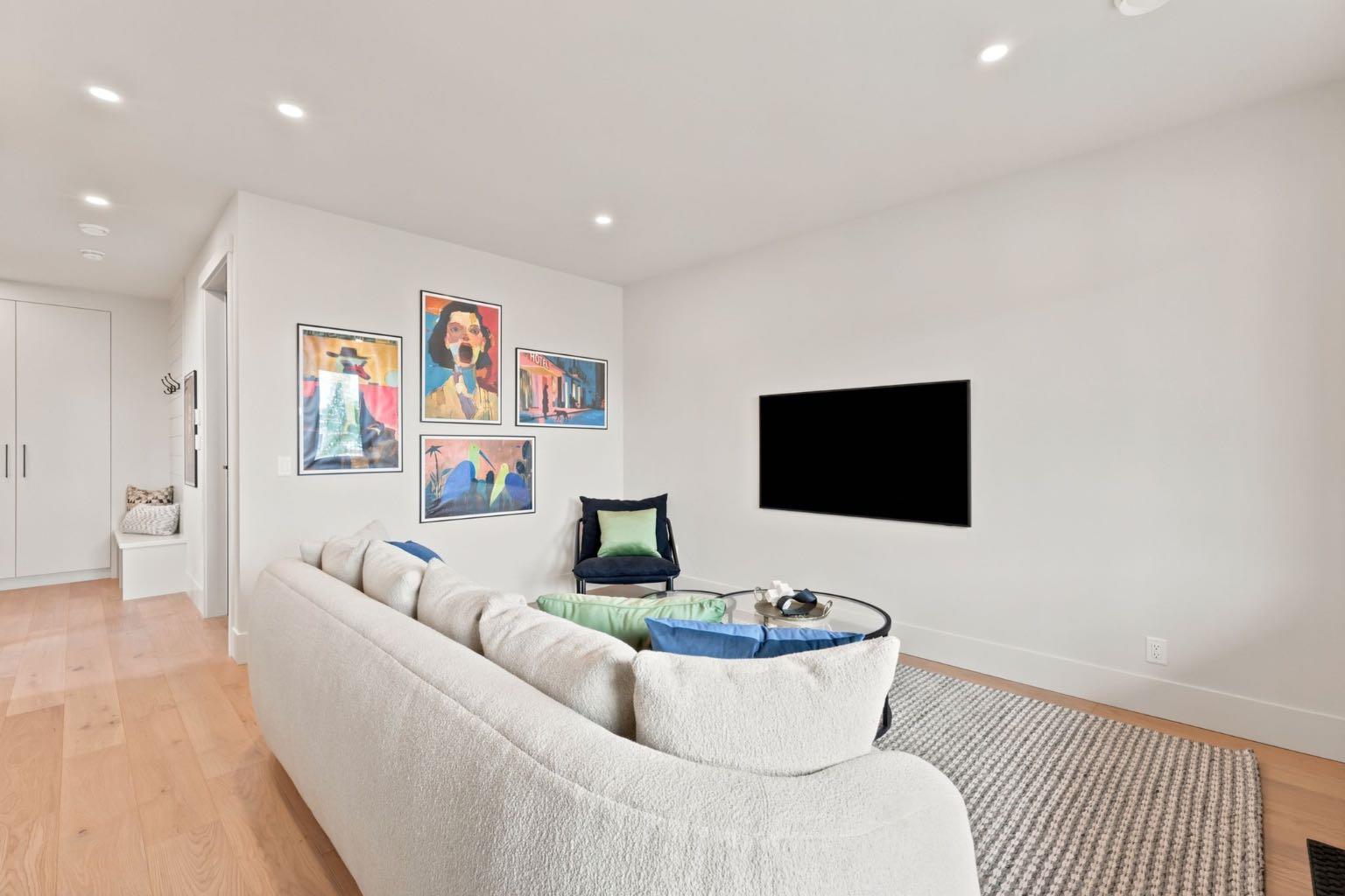 1700 73 Street SW 101