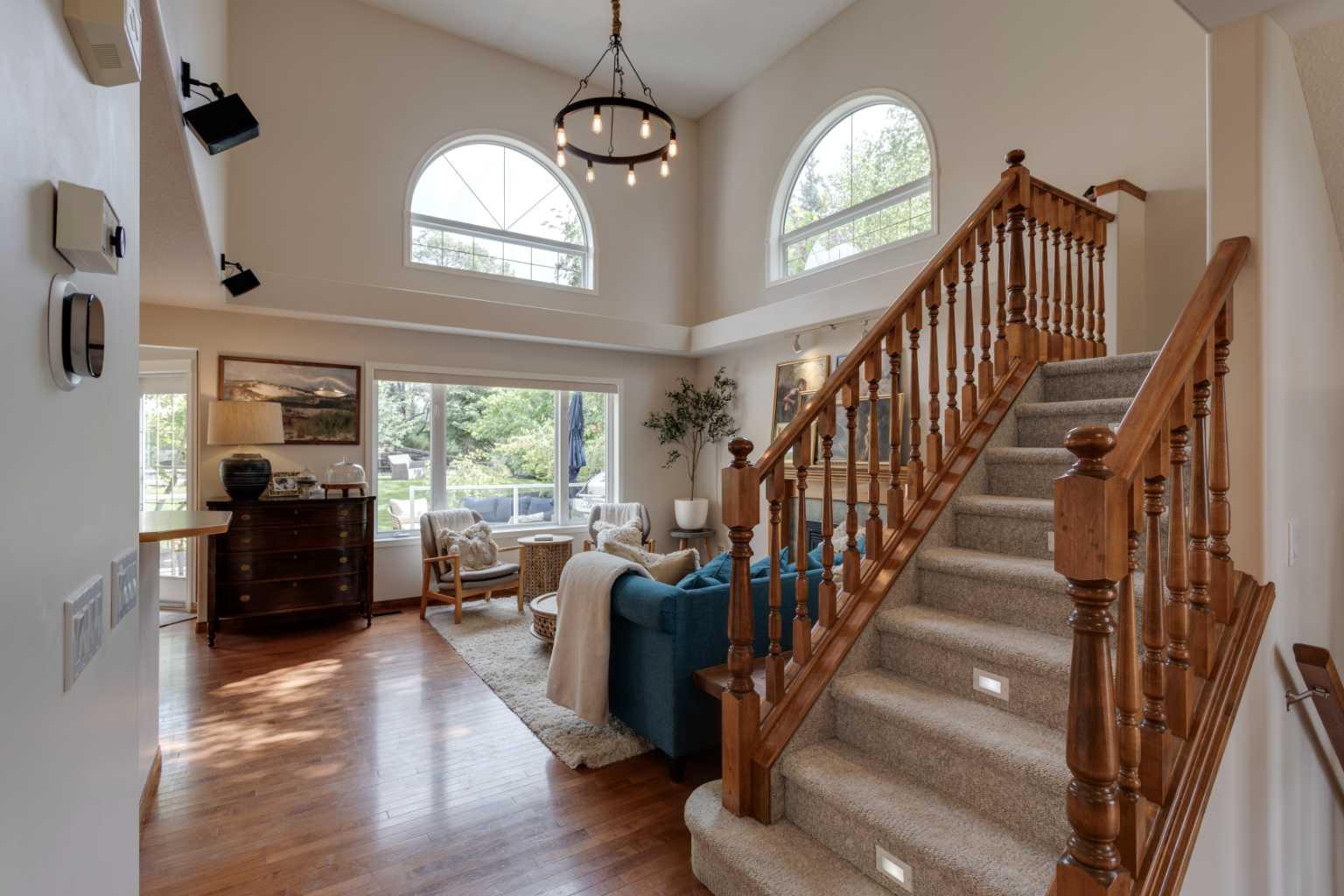 450 Sienna Heights Hill SW