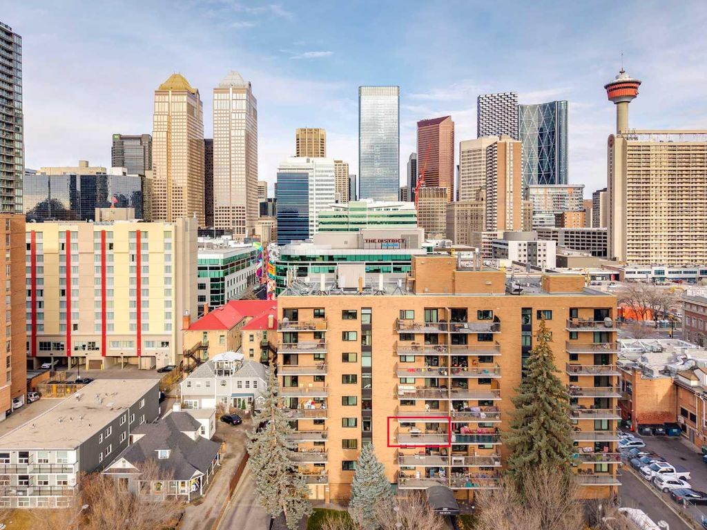 Photo of 220 13 Avenue SW #403, Calgary, AB T2R 1L6 (MLS # A2270727)