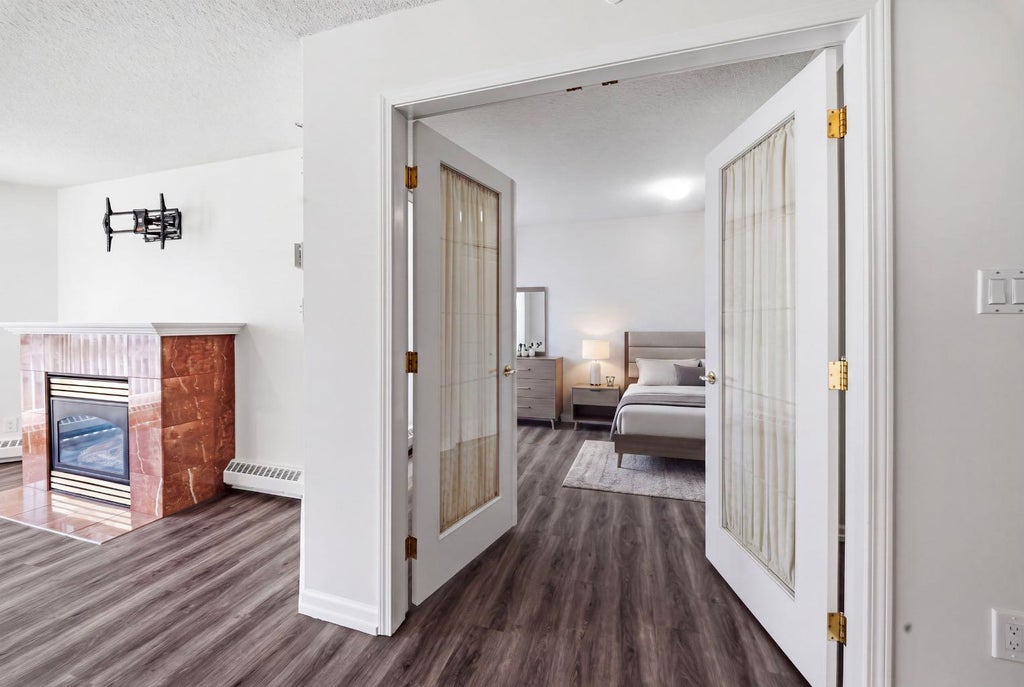 Photo of 804 3 Avenue SW #804, Calgary, AB T2P 0G9 (MLS # A2335970)