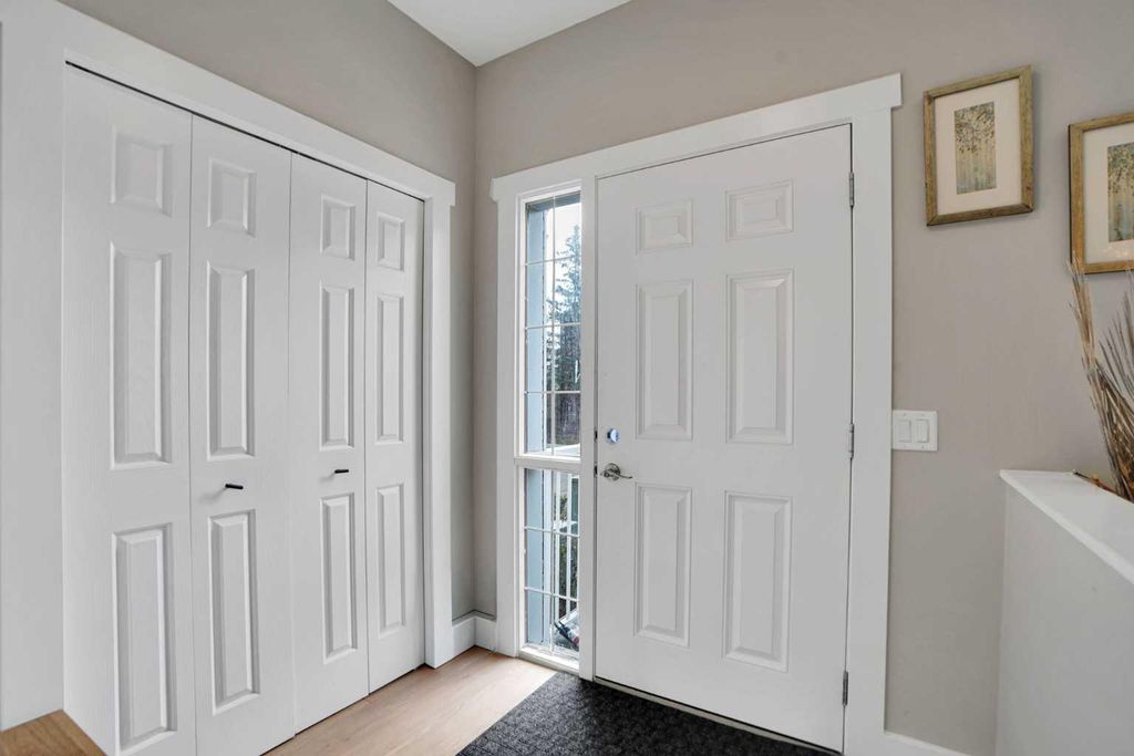 Photo of 227 Citadel Lane NW, Calgary, AB T3G 4E1 (MLS # A2312775)