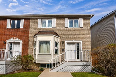 Photo of 227 Citadel Lane NW, Calgary, AB T3G 4E1 (MLS # A2312775)