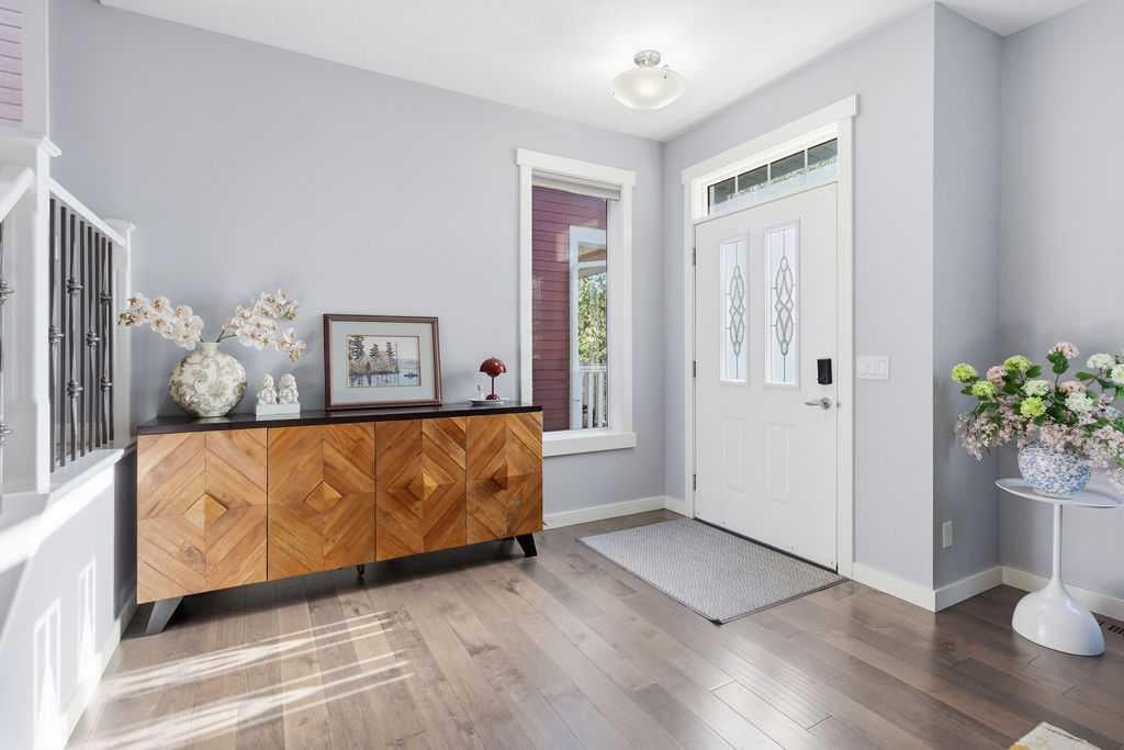 122 Ypres Green SW