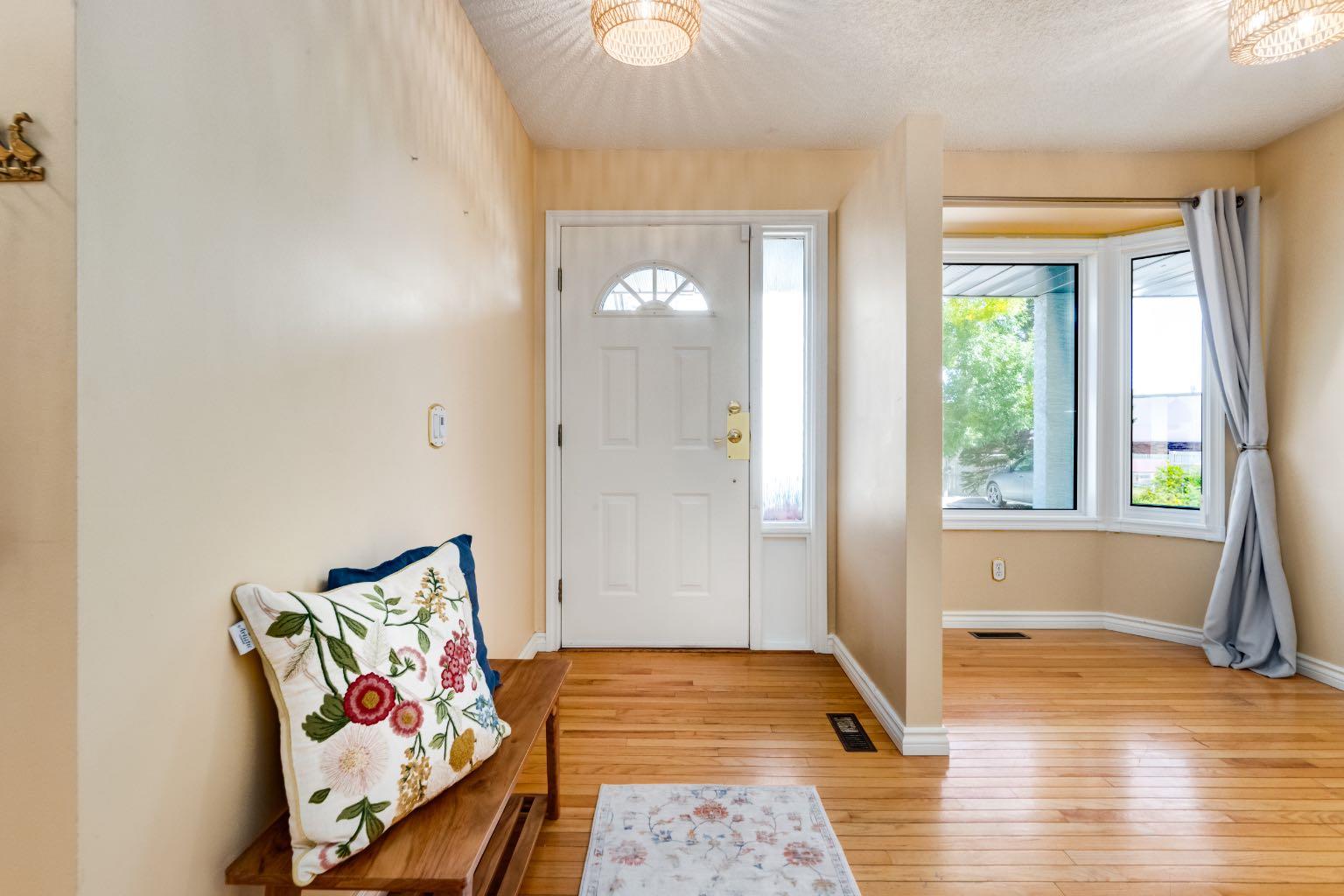 468 Woodbine Boulevard SW 21