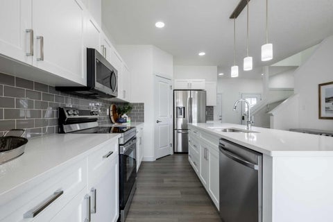Photo of 721 Clearview Green, Chestermere, AB T2P 2G7 (MLS # A2349562)