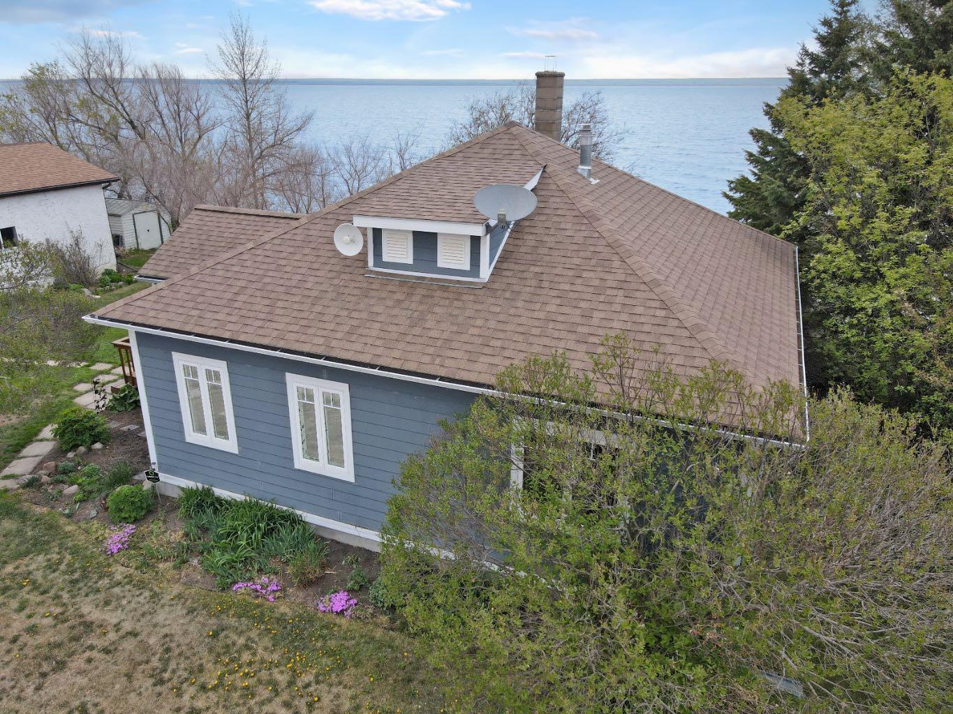 75 Peace River Avenue