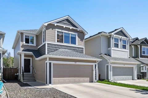 67 Auburn Glen Close SE Calgary AB T3M 2P5