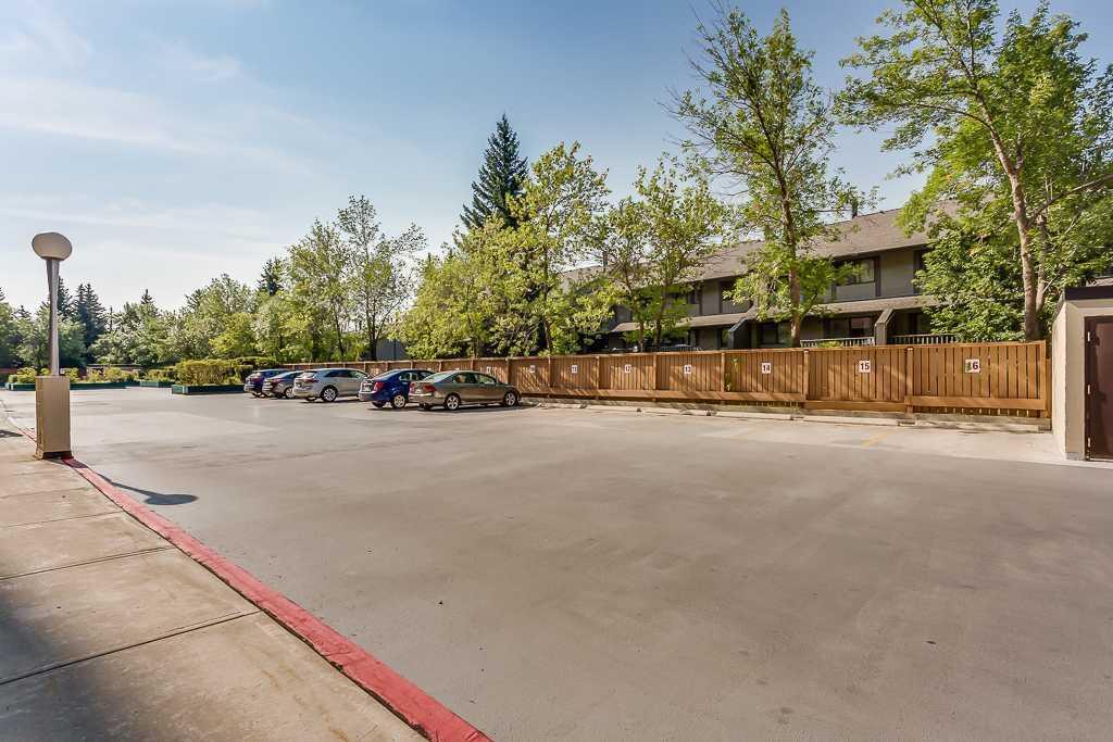 5204 Dalton Drive NW 106
