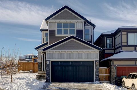 66 Evanscrest Terrace NW Calgary AB T3P 0P9