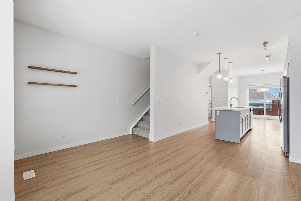 Photo of 84 Shawnee Common SW, Calgary, AB T2Y 0P9 (MLS # A2278103)