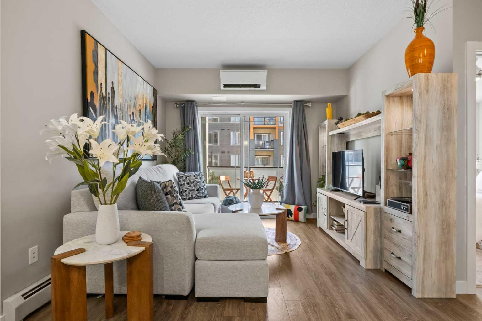 150 Auburn Meadows Manor SE 212