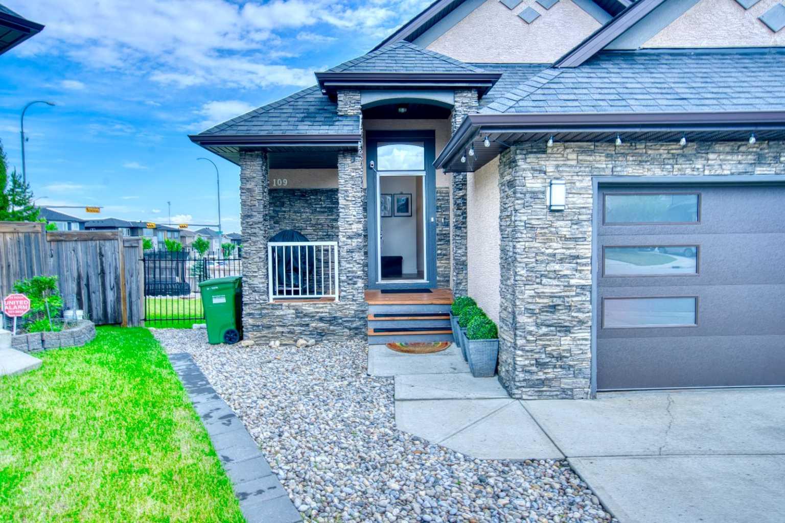 109 Aspen Stone Place SW