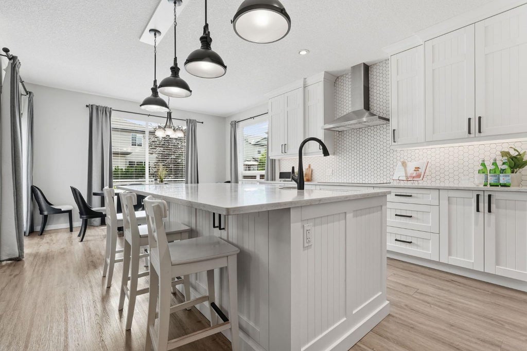 Photo of 73 Morningside Circle, Airdrie, AB T4B 2R9 (MLS # A2335372)