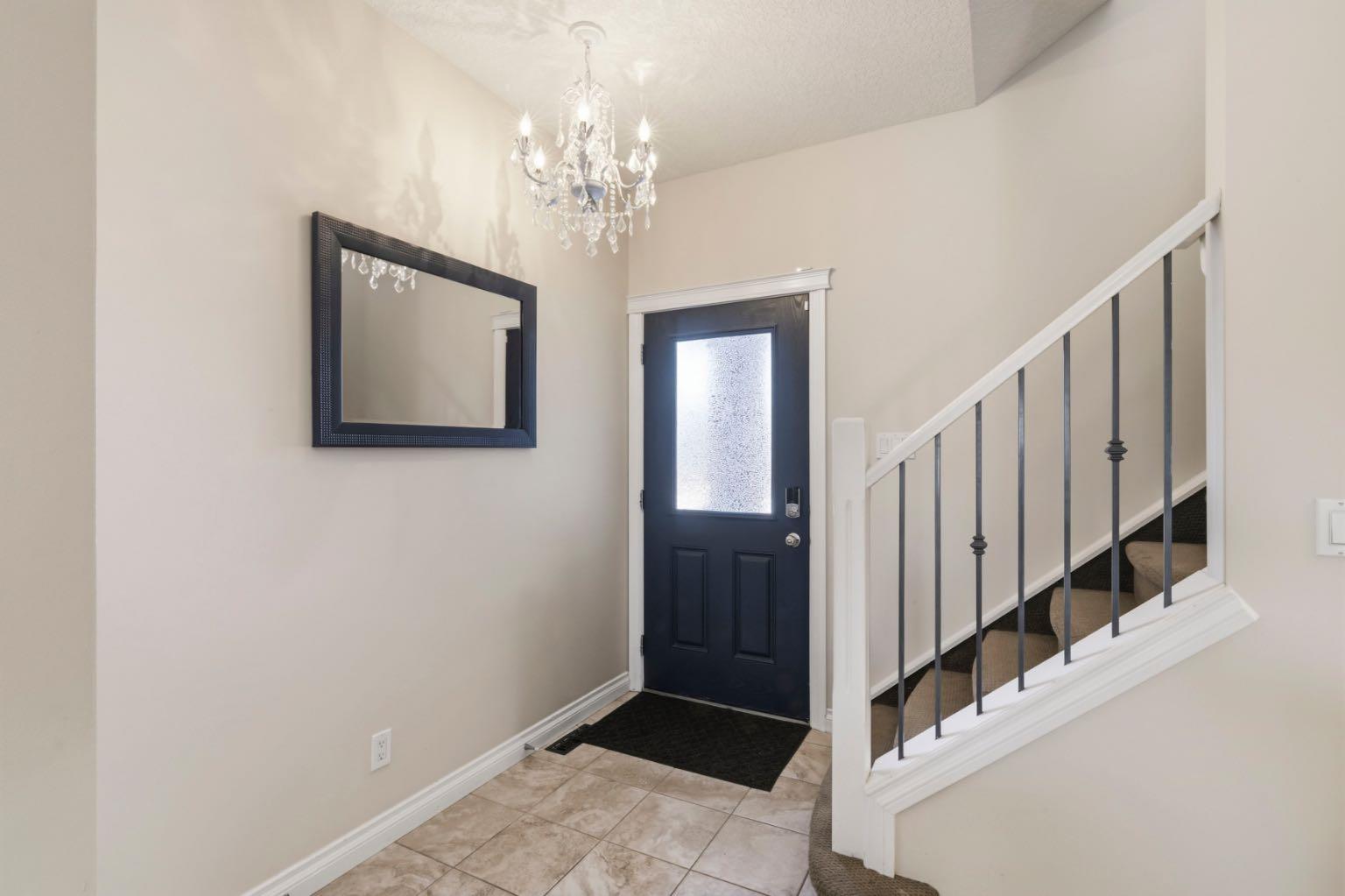 729 Hampton Hills Drive NE