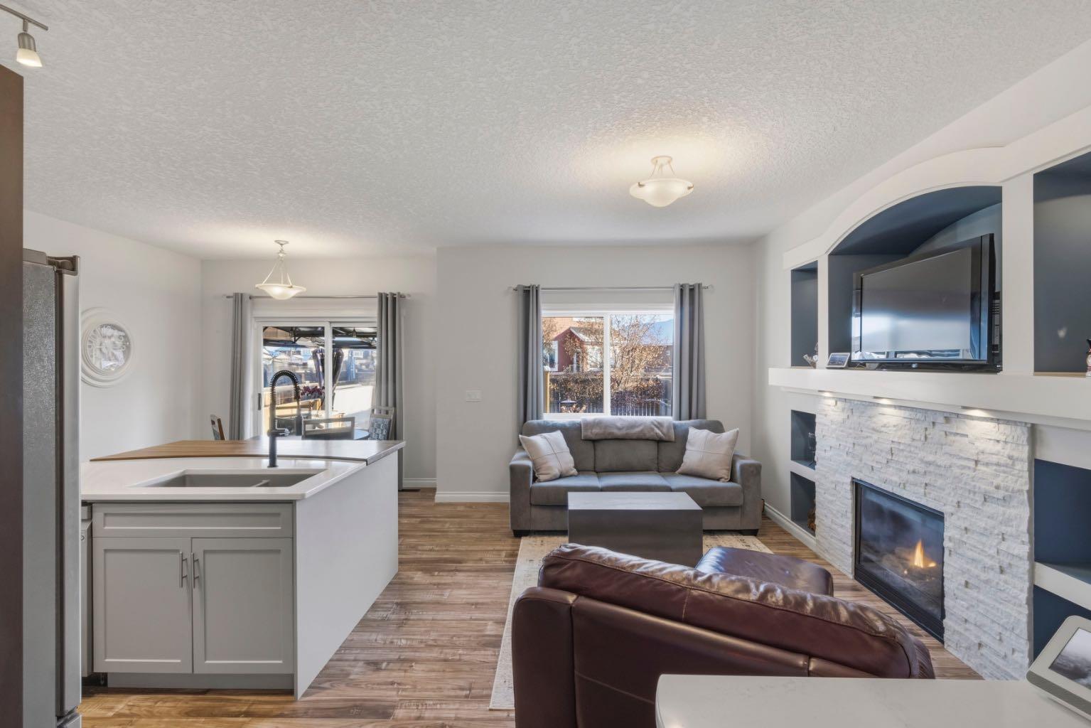 729 Hampton Hills Drive NE