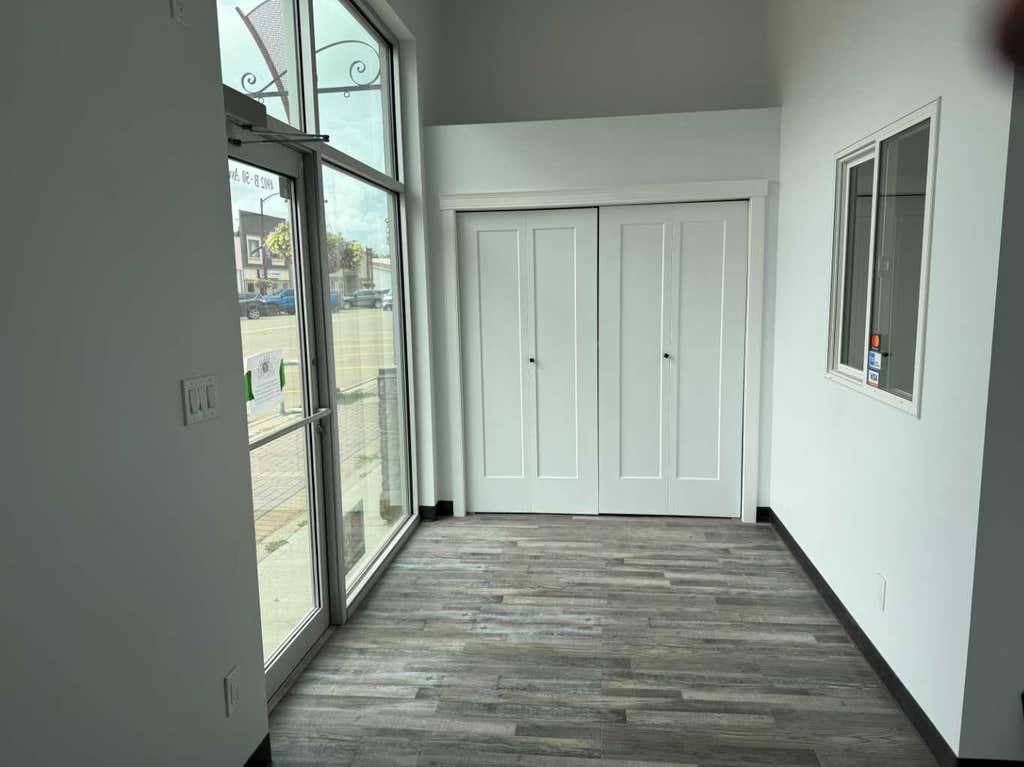 Photo of 4902 50 Avenue #B, Vermilion, AB T9X 1A4 (MLS # A2337241)
