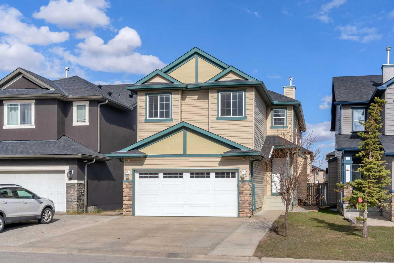 33 saddlecrest Crescent NE