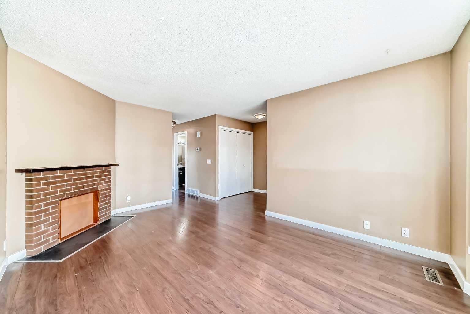 5 Falchurch Road NE