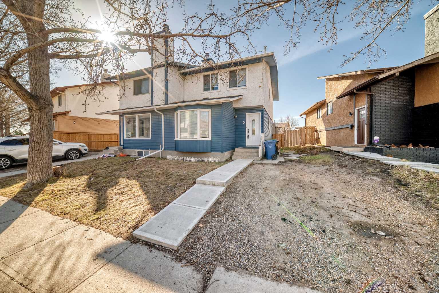 5 Falchurch Road NE