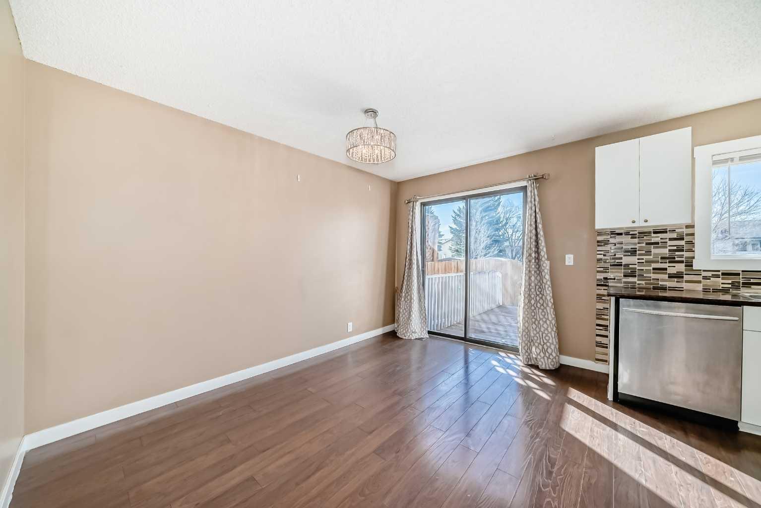 5 Falchurch Road NE