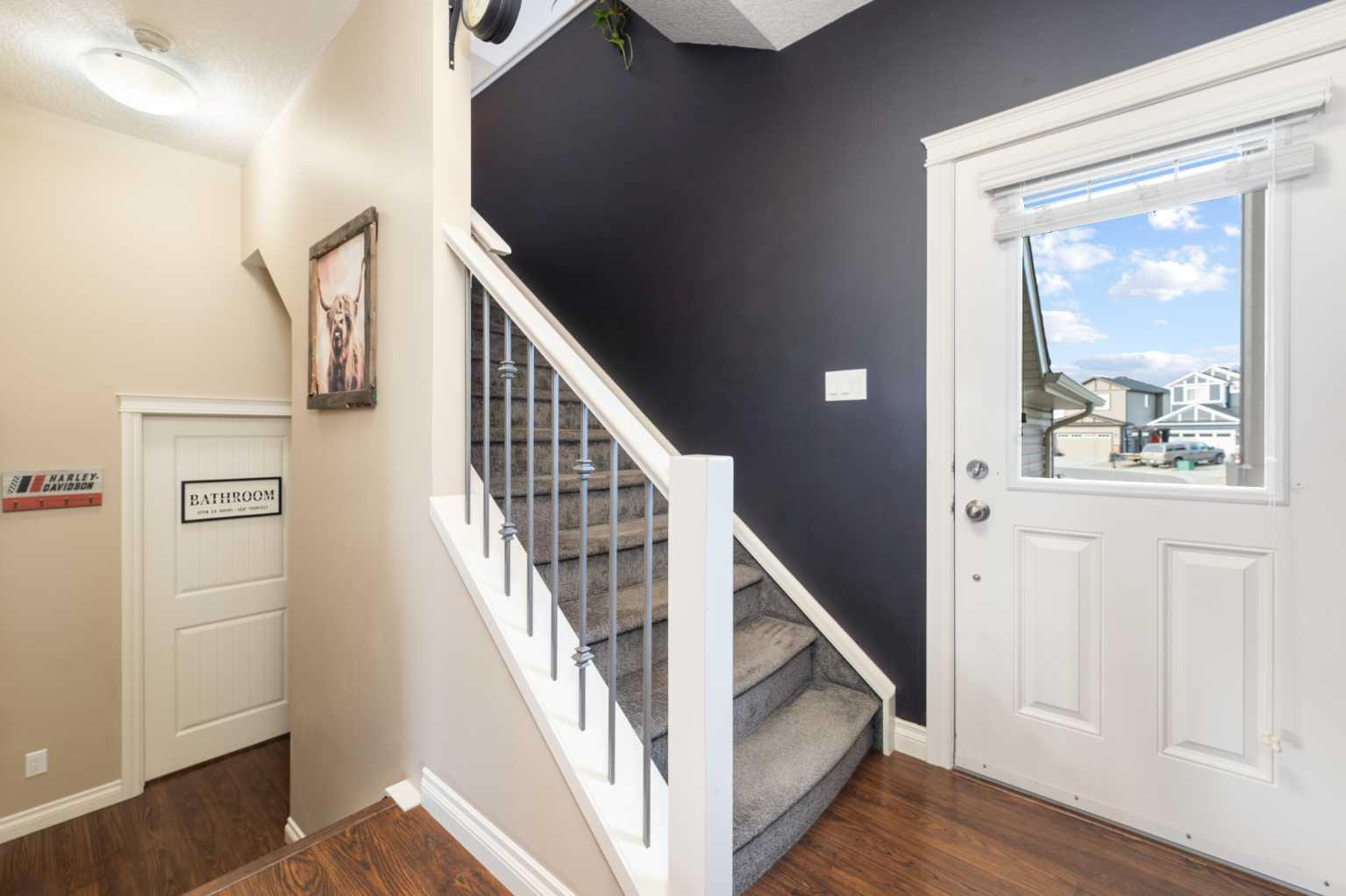 719 Hampton Hills Drive NE