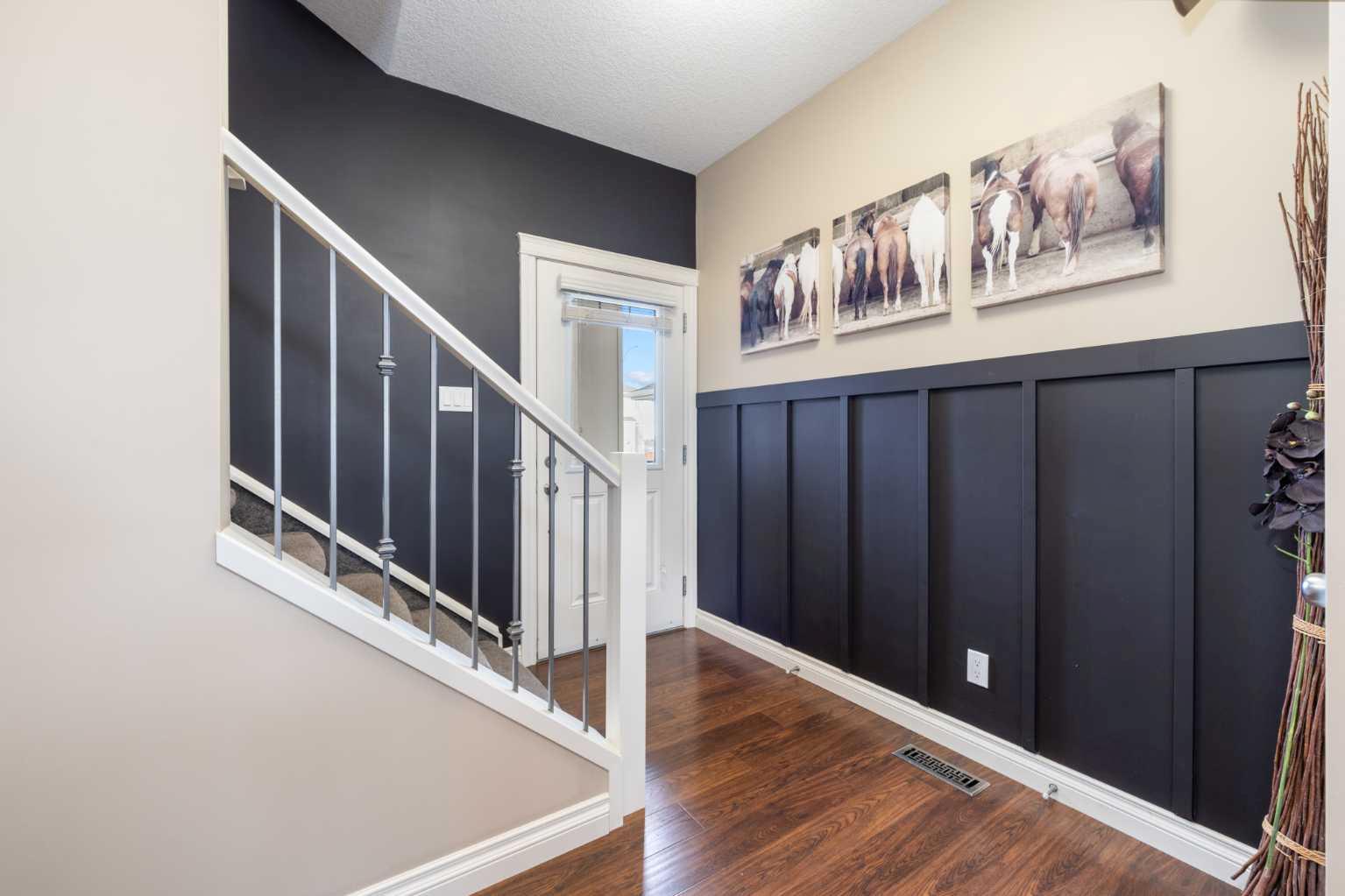 719 Hampton Hills Drive NE