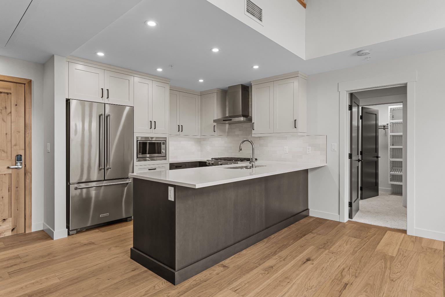 1505 Spring Creek Gate 405