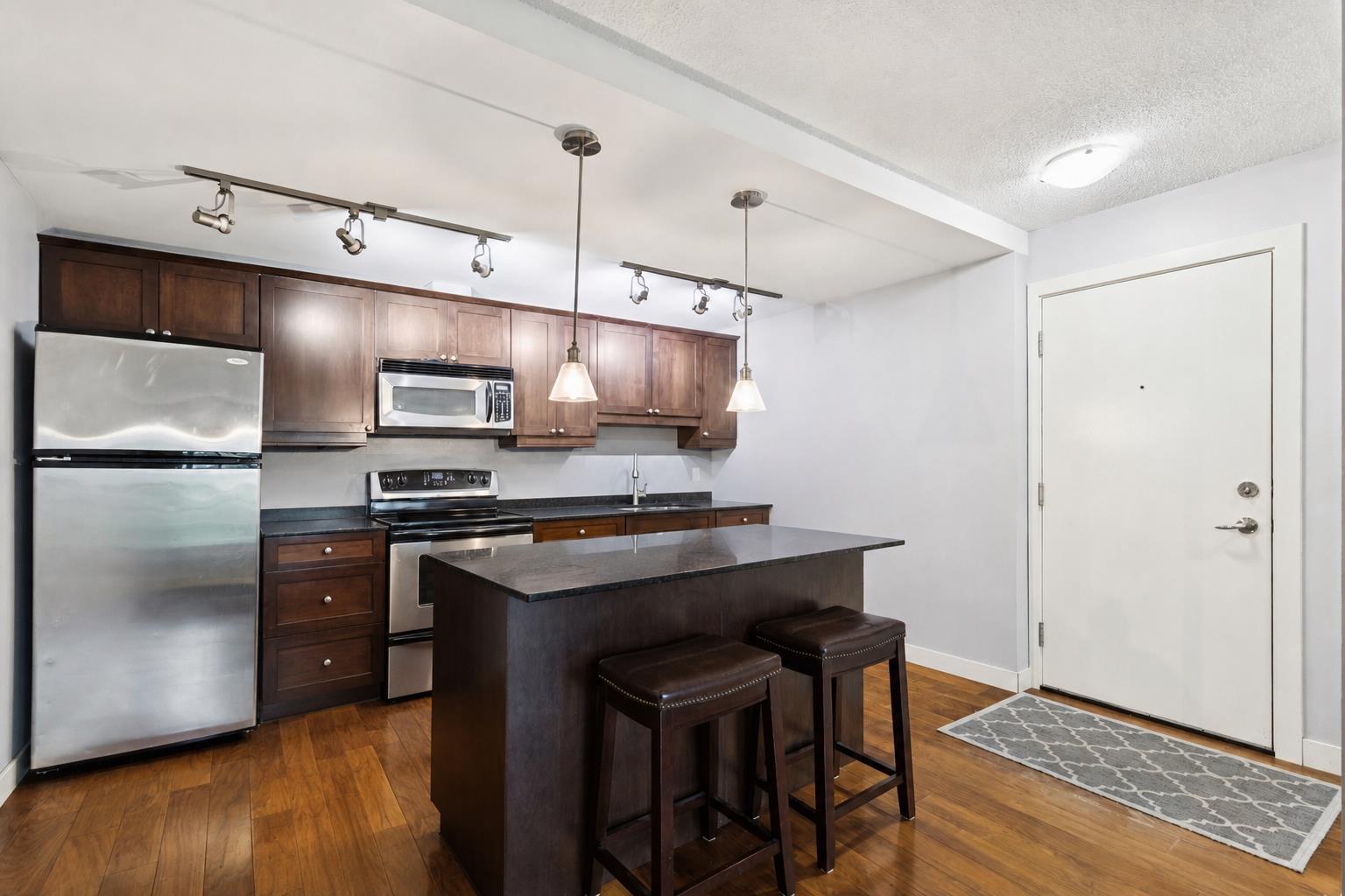 1025 14 Avenue SW 413