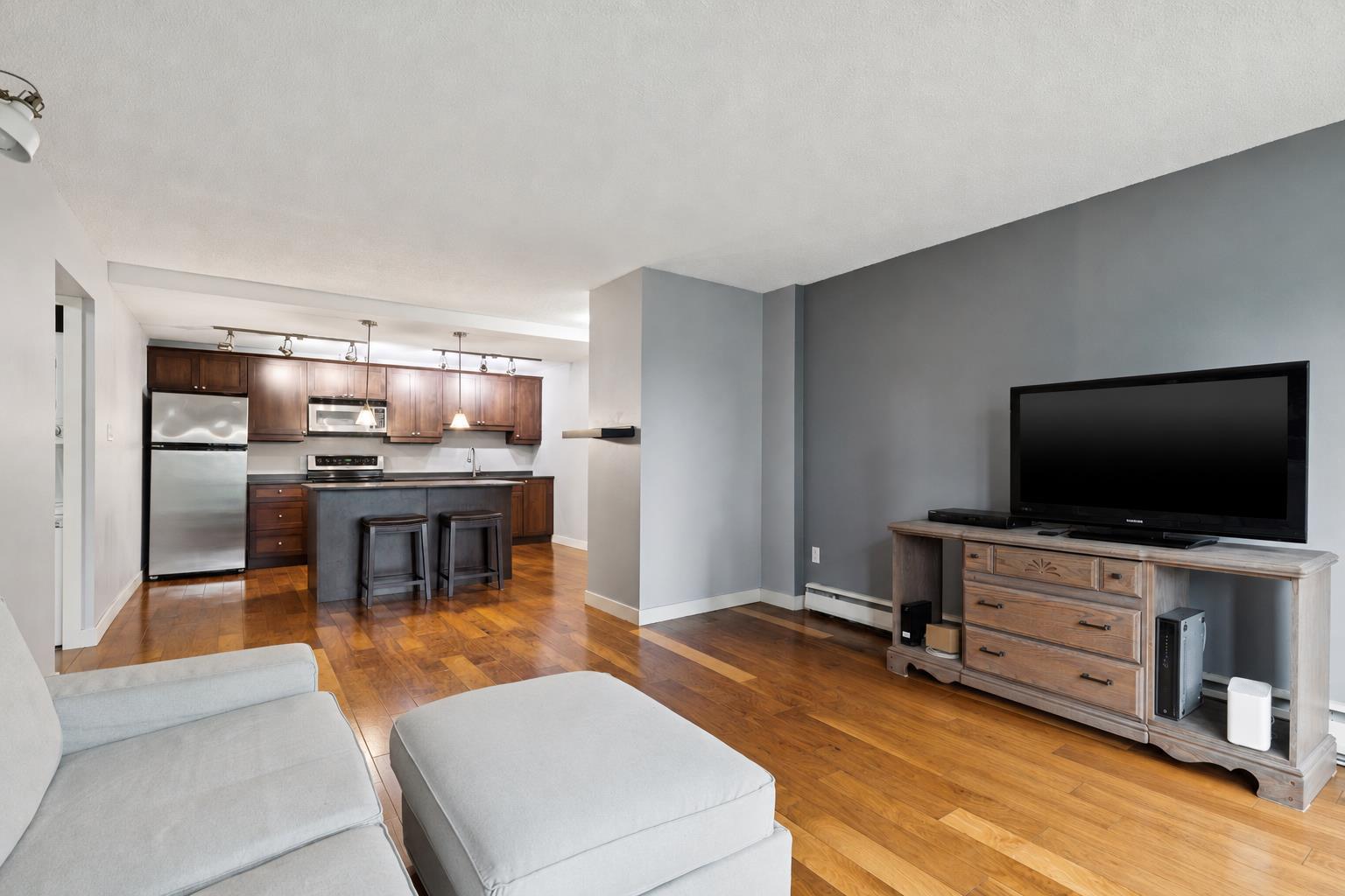 1025 14 Avenue SW 413