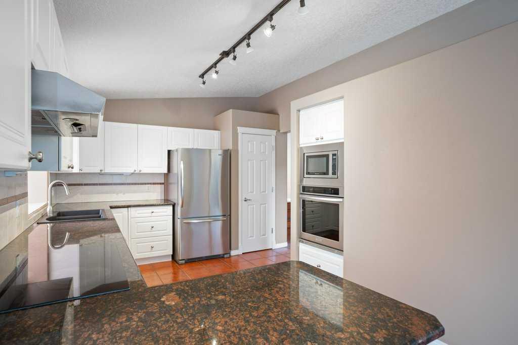 47 Prominence Path SW
