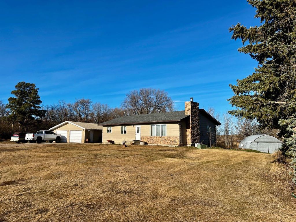Photo of 531063 Rge Rd 73, Rural Two Hills No. 21, County of, AB T0B 1A0 (MLS # A2266410)