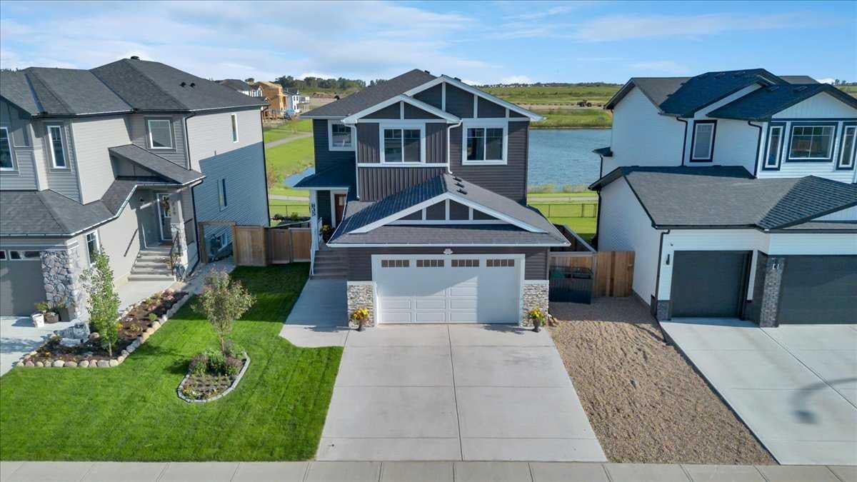 835 Lakewood Circle